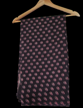 Load image into Gallery viewer, Chanderi Silk fabric with handblock