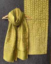 Load image into Gallery viewer, Unstitched Applique Work Chanderi Silk Cotton Suits