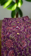 Load image into Gallery viewer, Pure Cotton Kurtis
