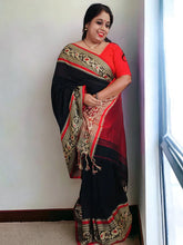 Load image into Gallery viewer, Pure Cotton Saree with weaved borders
