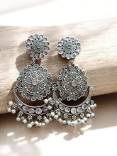 Load image into Gallery viewer, Oxidised Earrings
