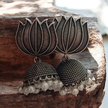 Load image into Gallery viewer, Oxidised Earrings
